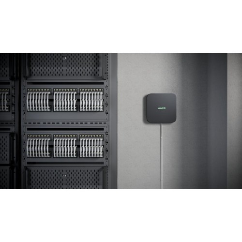 AJAX NVR DC 8-ch - Enregistreur vidéo en réseau 8 canaux alimenté par une alimentation basse tension - Noir