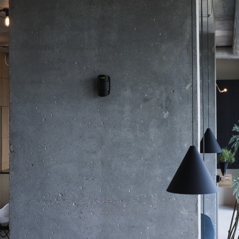 AJAX MotionProtect Plus - Détecteur de mouvement avec capteur micro-ondes Noir EU